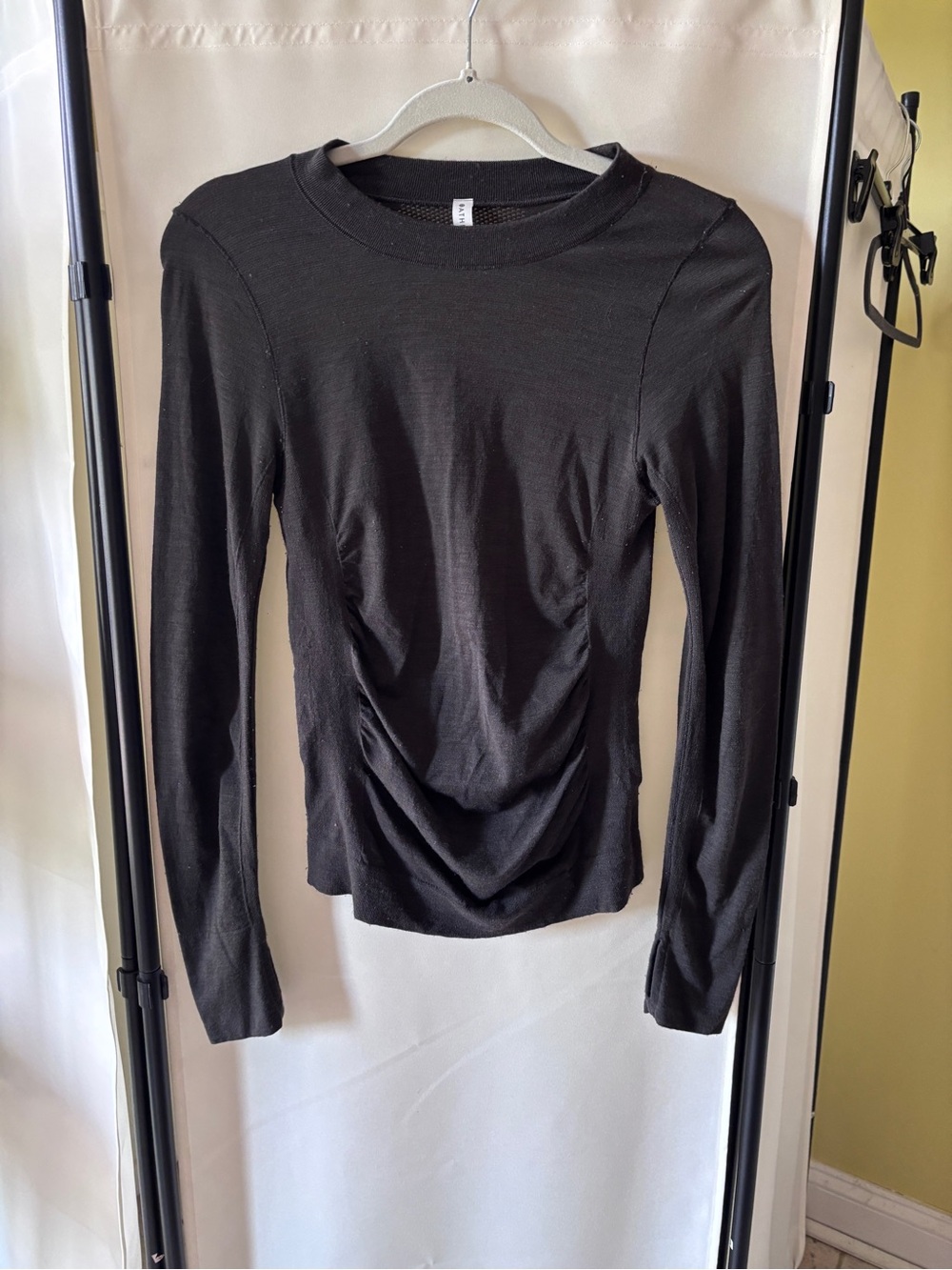 Athleta Black Long-Sleeve Ruched Front Top